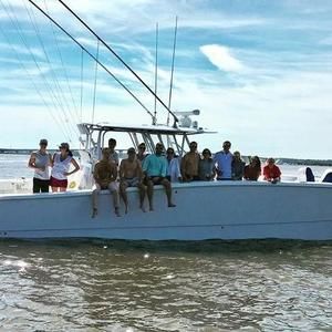 Meet your Posher, Hunter